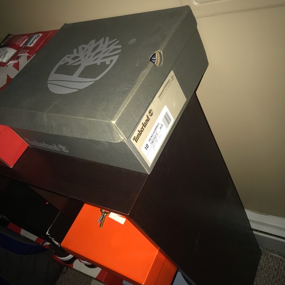 Size 10 all black timbs - Picture 1 of 2